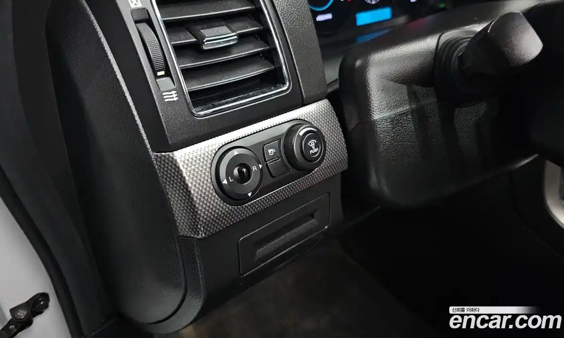 Chevrolet Captiva 2012 2.2 Автомат в Москве № 36686, фото 18