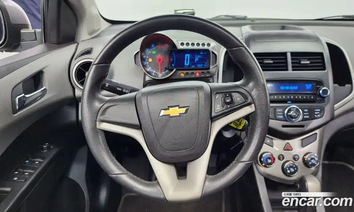 Chevrolet Aveo 2012 1.6 Автомат в Москве № 36699, фото 15