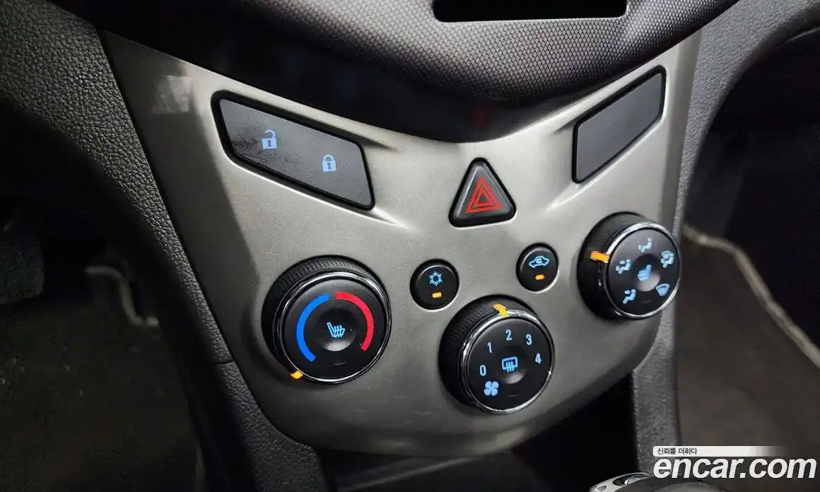 Chevrolet Aveo 2012 1.6 Автомат в Москве № 36699, фото 4