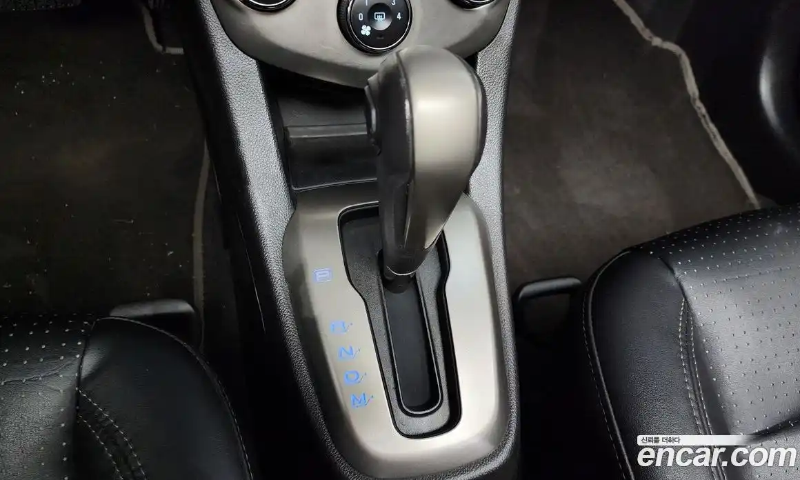 Chevrolet Aveo 2012 1.6 Автомат в Москве № 36699, фото 6