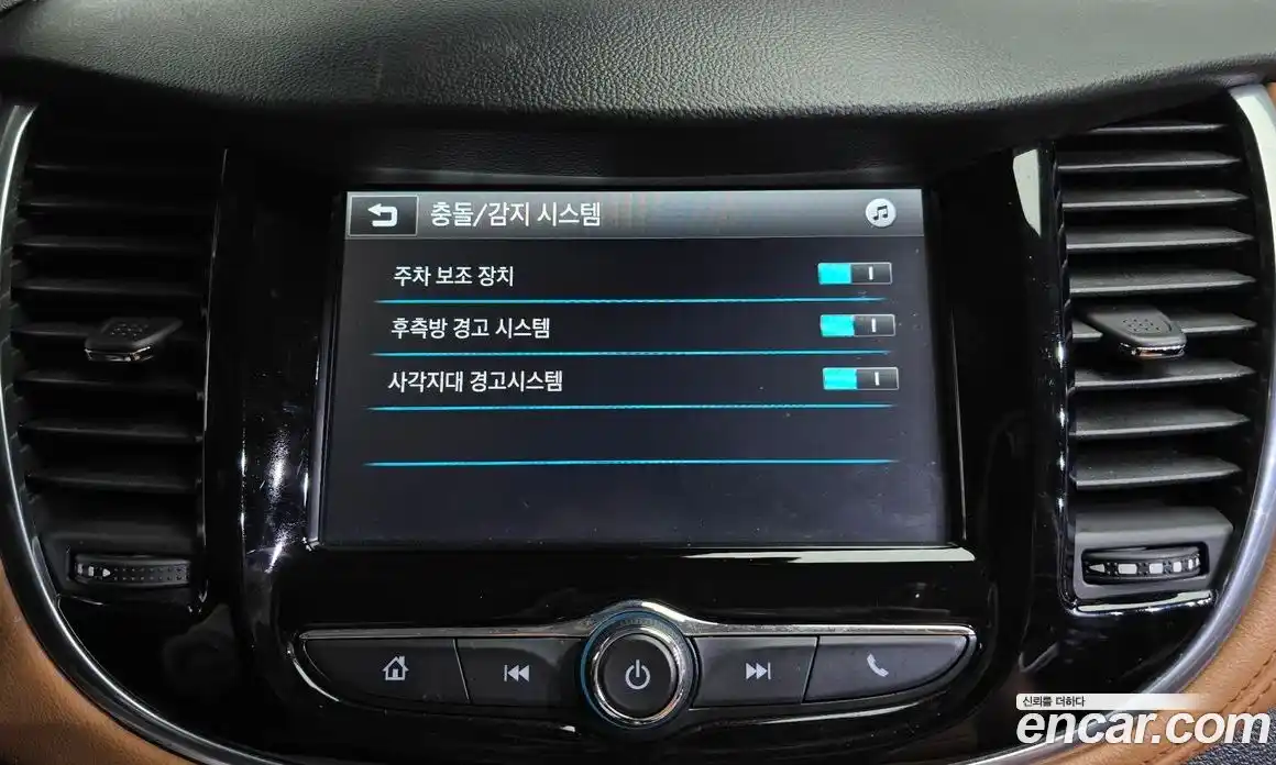 Chevrolet Trax 2017 1.4 Автомат в Москве № 38484, фото 13