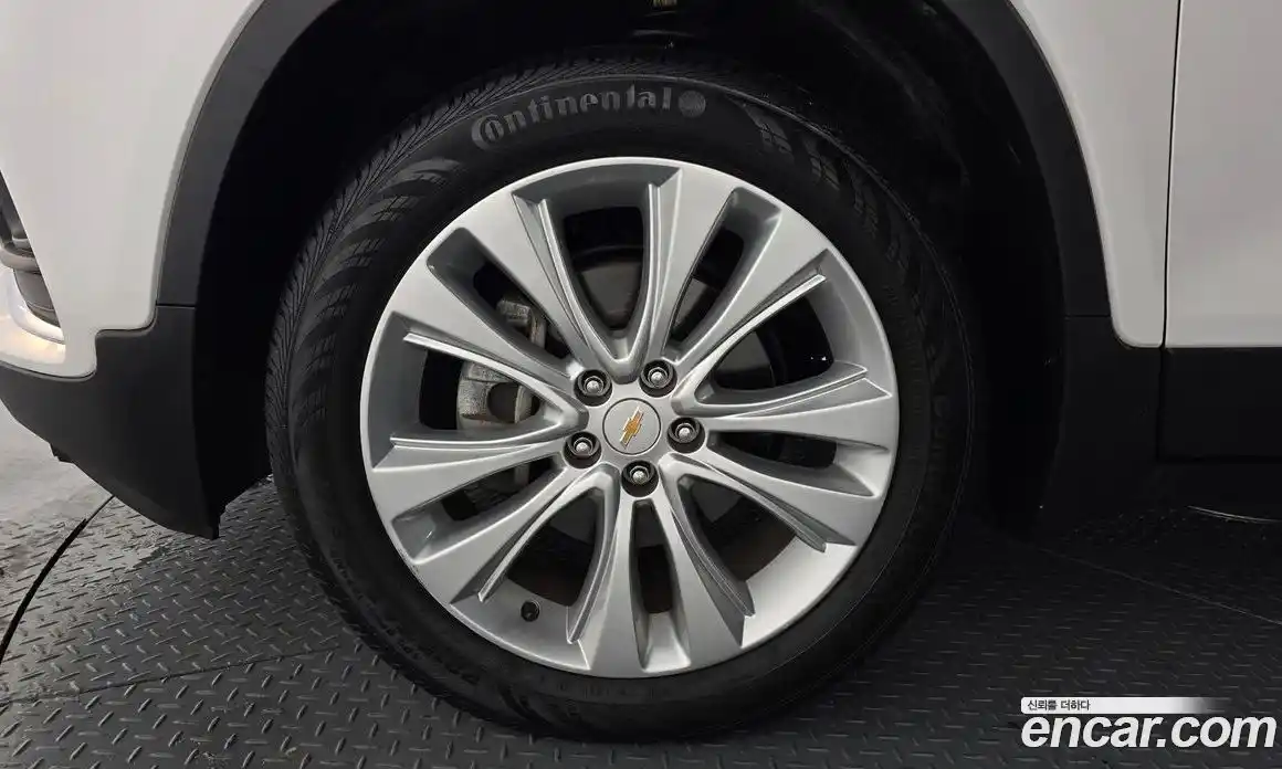 Chevrolet Trax 2017 1.4 Автомат в Москве № 38484, фото 16