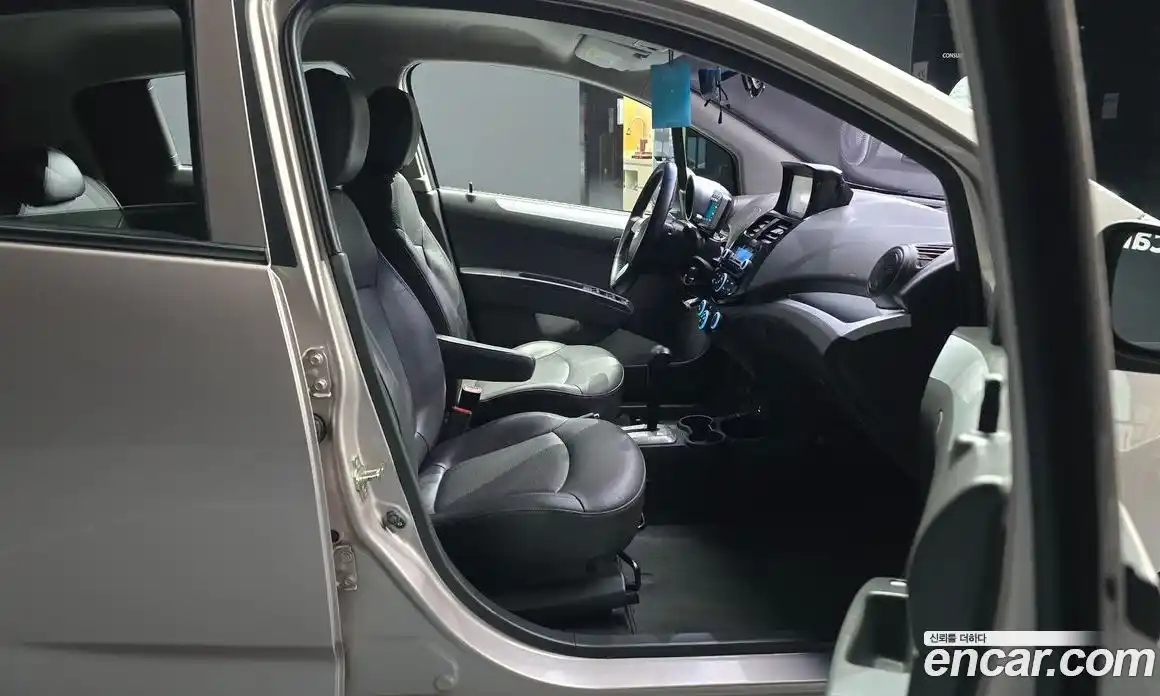 Chevrolet Spark 2013 1.0 Автомат в Москве № 39504, фото 19