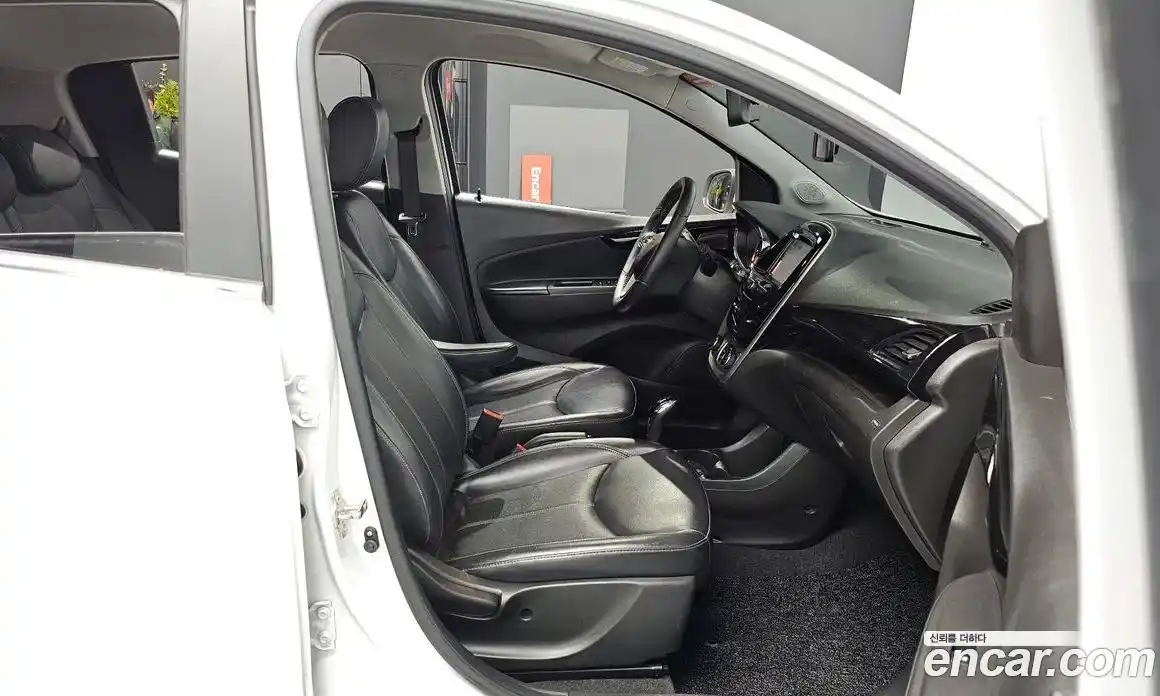 Chevrolet Spark 2018 1.0 Автомат в Москве № 40042, фото 5