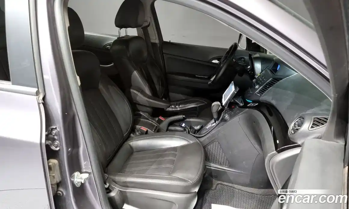 Chevrolet Orlando 2014 2.0 Автомат в Москве № 40043, фото 6