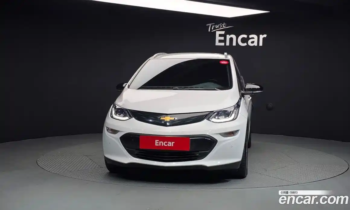Chevrolet Bolt EV 2019 0.2 Автомат в Москве № 40072, фото 17