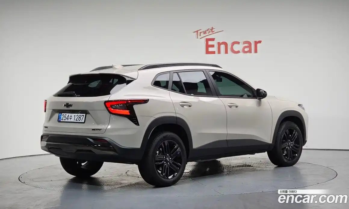 Chevrolet Trax 2026 1.2 Автомат в Москве № 40261, фото 4