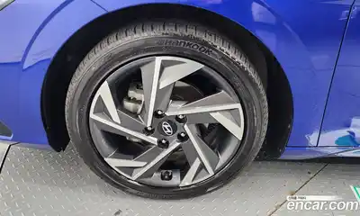 Hyundai Avante 2024 1.6 Автомат в Москве № 49806, миниатюра 3