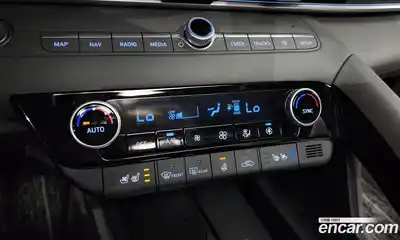 Hyundai Avante 2024 1.6 Автомат в Москве № 49806, миниатюра 10