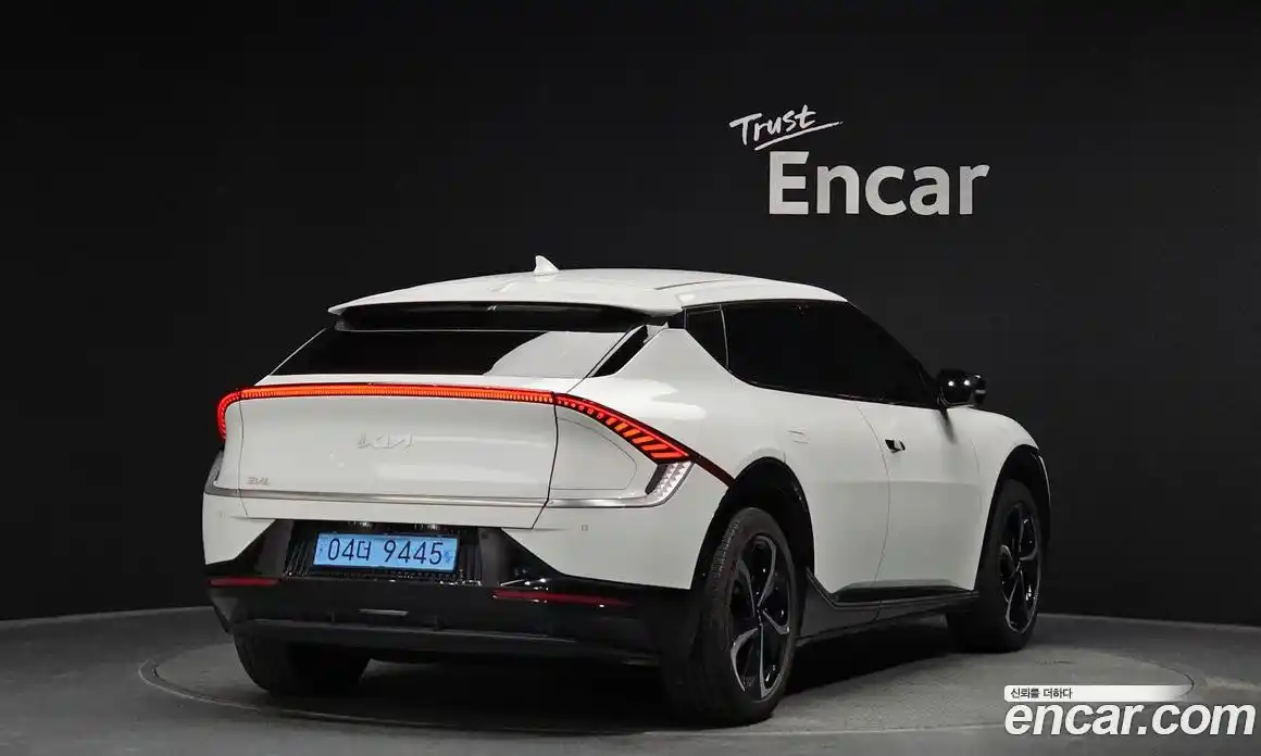 Kia EV6 2023 0.1 Автомат в Москве № 55598, фото 11