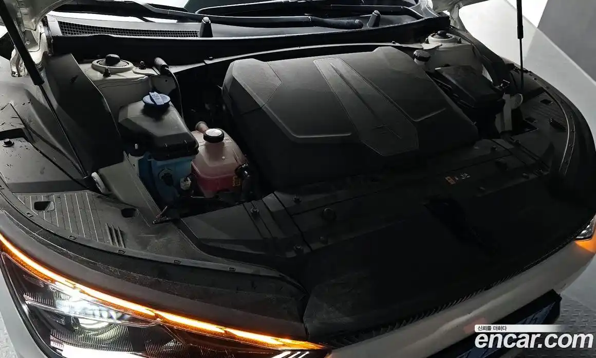 Kia EV6 2023 0.1 Автомат в Москве № 55598, фото 16