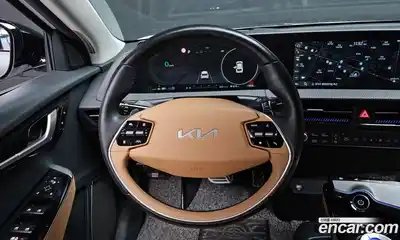 Kia EV6 2023 0.1 Автомат в Москве № 55598, миниатюра 10
