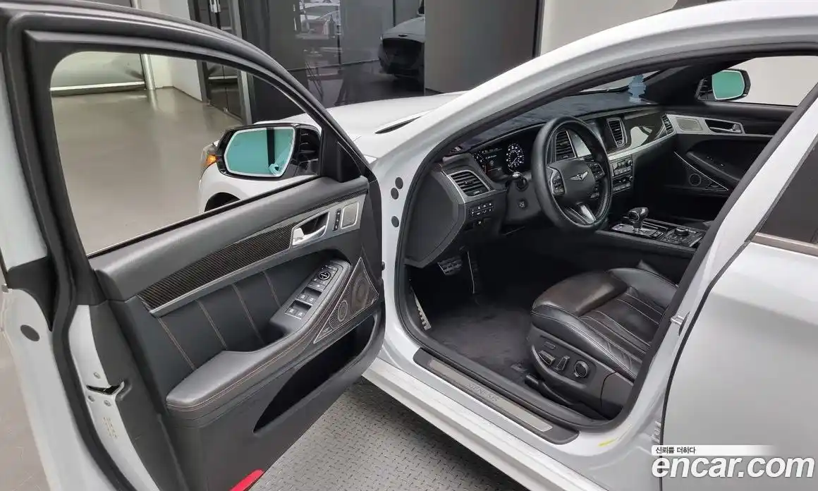 Genesis G80 2018 3.3 Автомат в Москве № 57048, фото 18