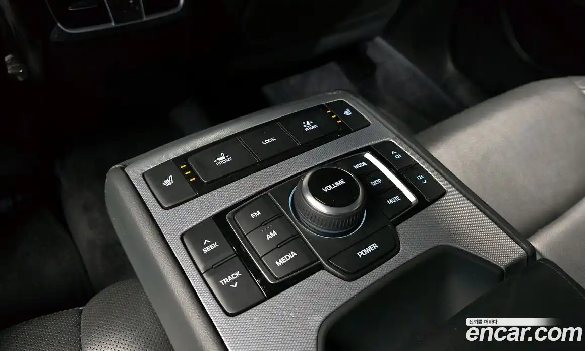 Genesis G80 2018 3.3 Автомат в Москве № 59414, фото 18