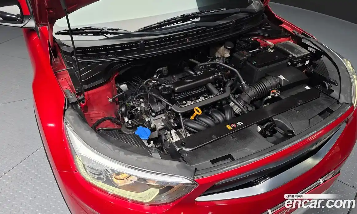 Kia Stonic 2019 1.4 Автомат в Москве № 5956, фото 14