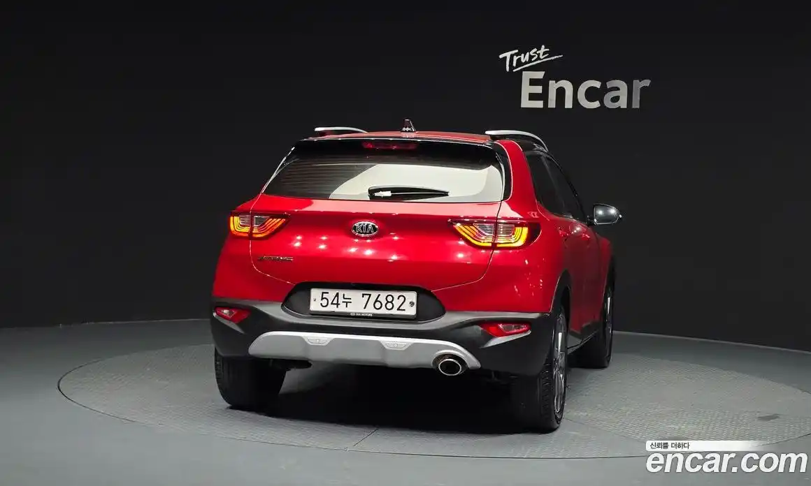 Kia Stonic 2019 1.4 Автомат в Москве № 5956, фото 17