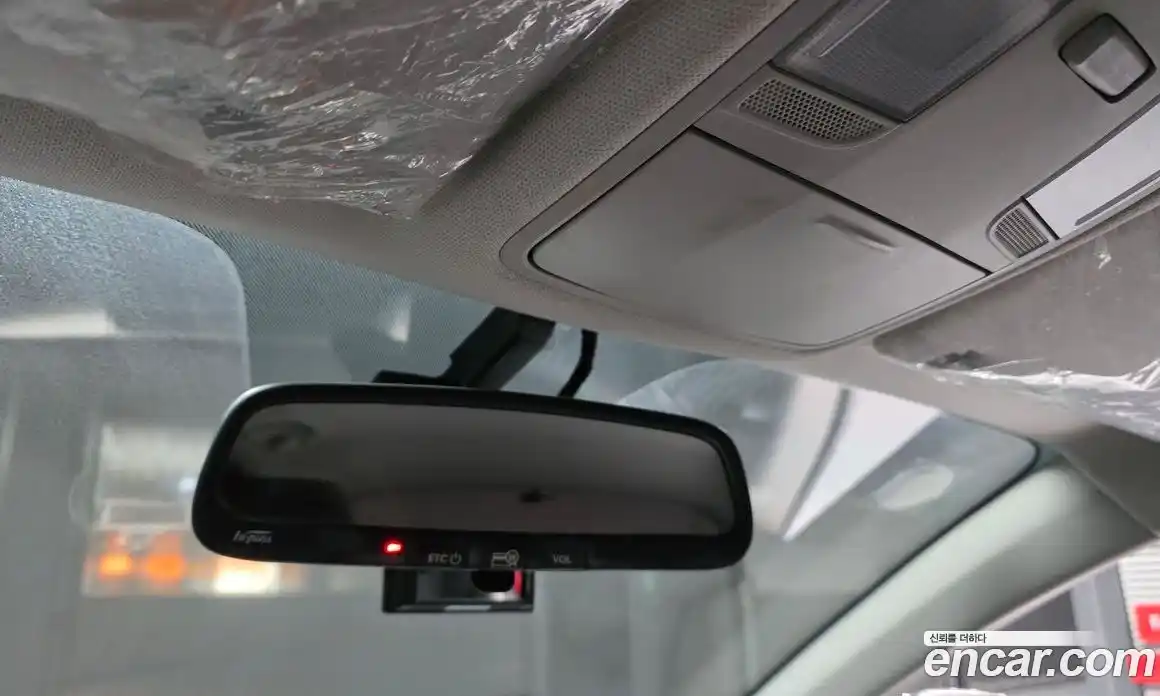 Kia Stonic 2019 1.4 Автомат в Москве № 5956, фото 10