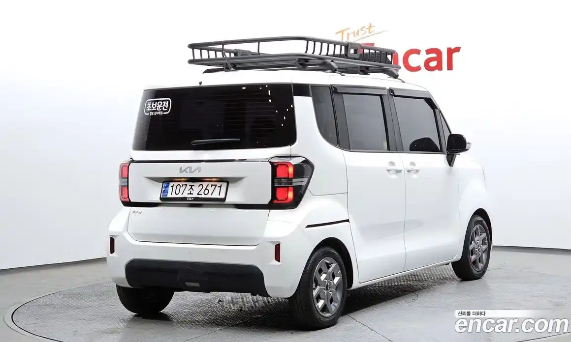 Kia Ray 2023 1.0 Автомат в Москве № 625, фото 11