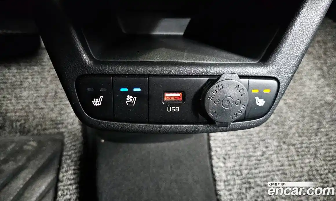 Kia Ray 2023 1.0 Автомат в Москве № 625, фото 3