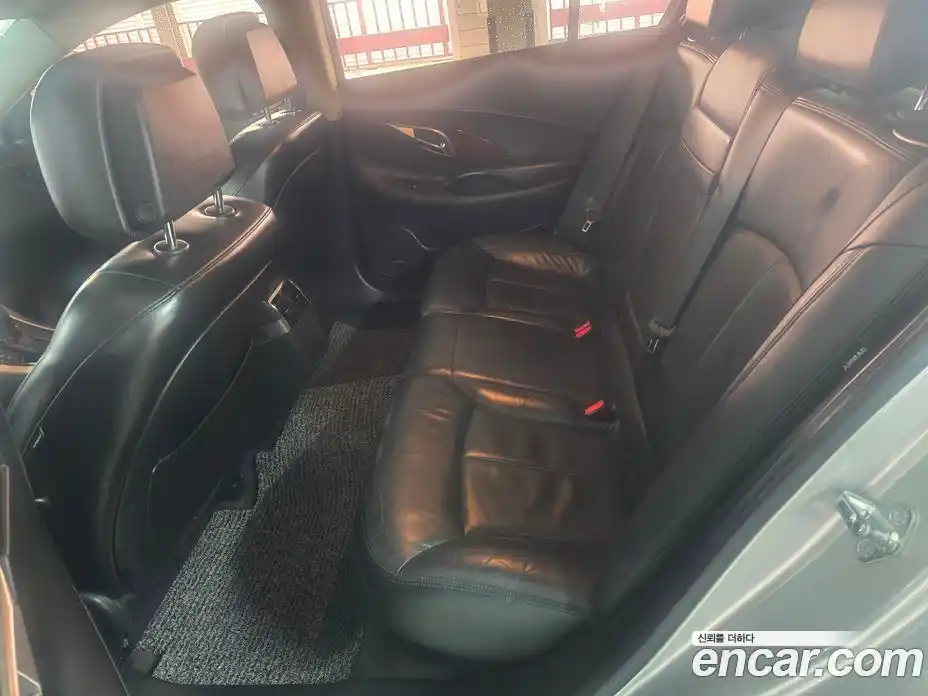 Chevrolet Alpheon 2011 3.0 Автомат в Москве № 67248, фото 15