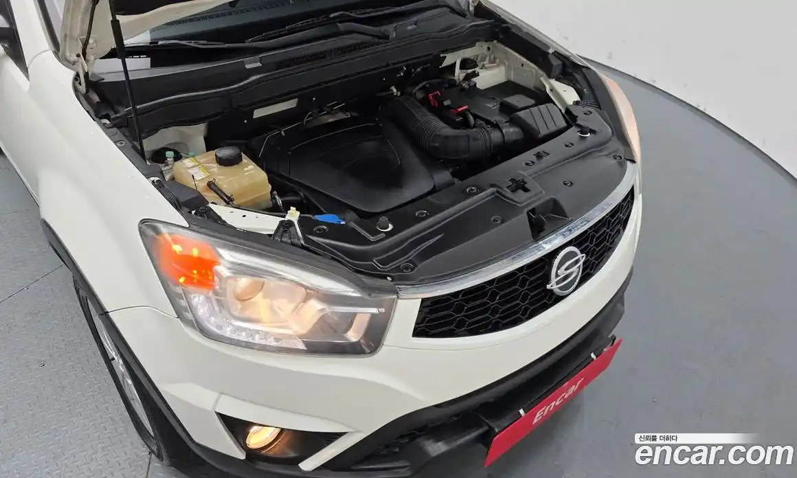 SsangYong Korando 2014 2.0 Автомат в Москве № 98380, фото 12