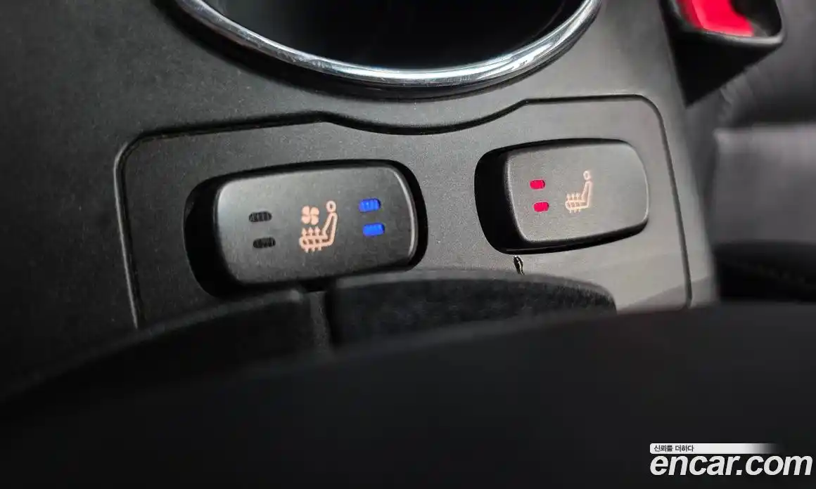 SsangYong Korando 2014 2.0 Автомат в Москве № 98380, фото 7