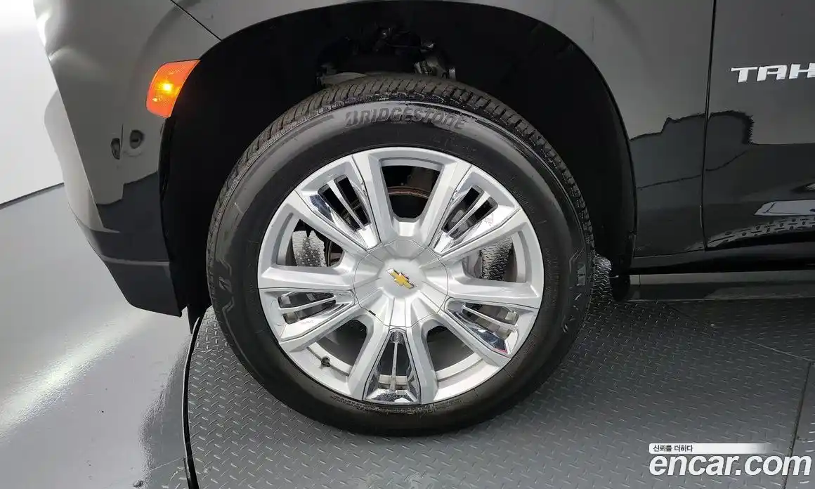 Chevrolet Tahoe 2022 6.2 Автомат в Москве № 99830, фото 3