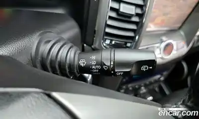 Chevrolet Captiva 2015 2.0 Автомат в Москве № 105033, миниатюра 3