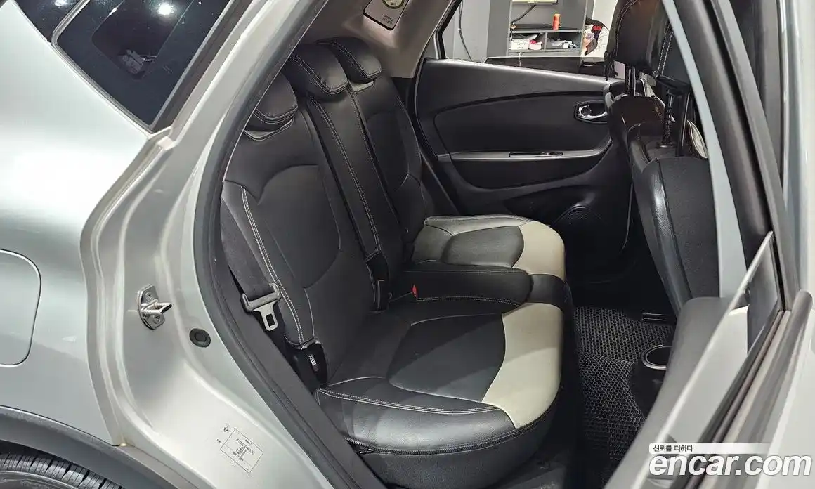 Renault QM3 2015 1.5 Автомат в Москве № 107361, фото 20