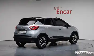 Renault QM3 2015 1.5 Автомат в Москве № 107361, миниатюра 9