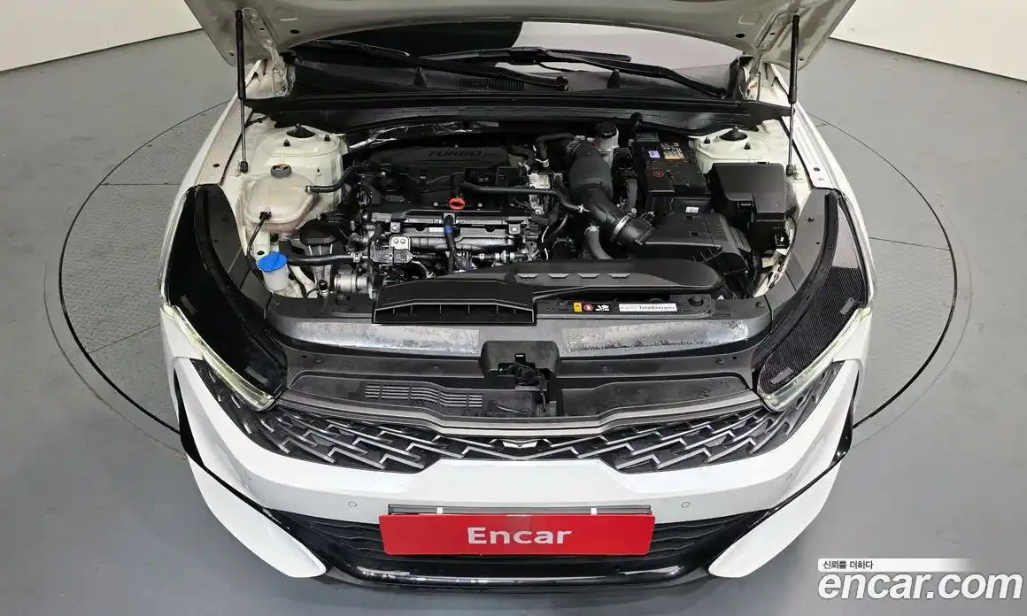 Kia K5 2022 1.6 Автомат в Москве № 108074, фото 13