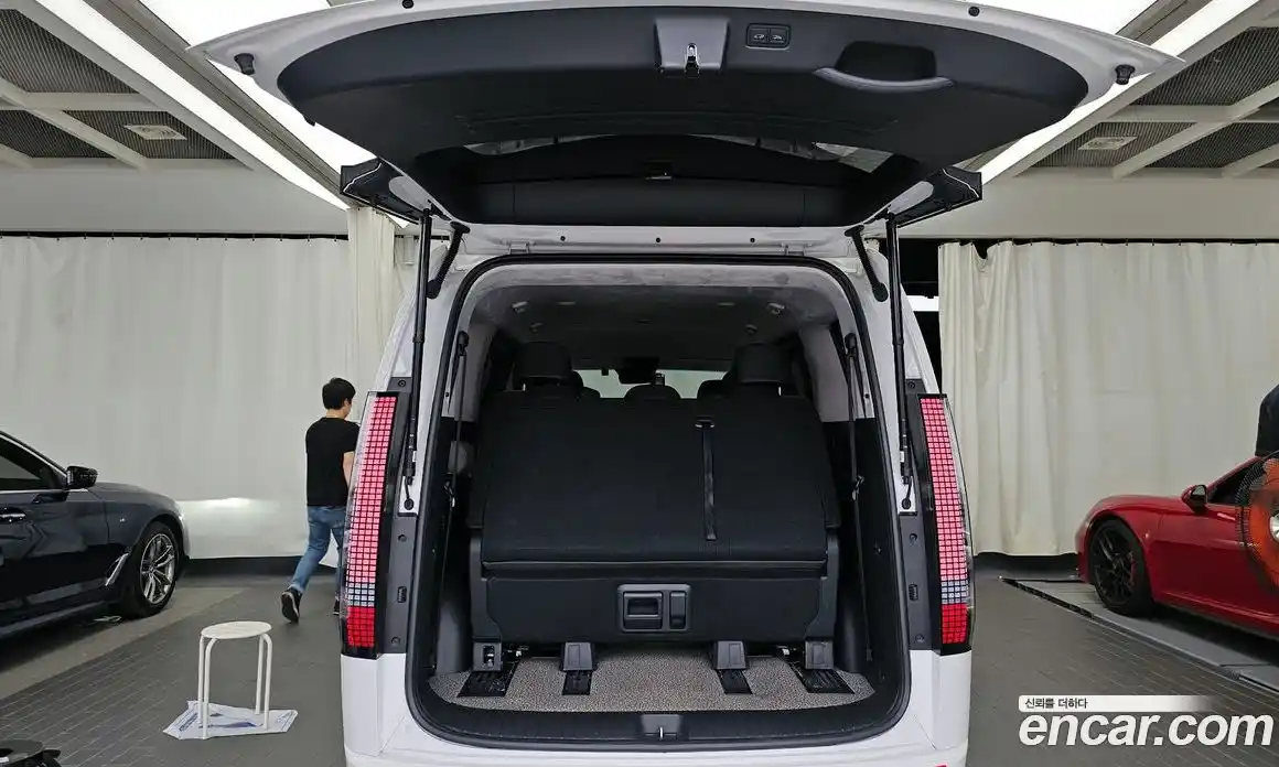 Hyundai Staria 2025 3.5 Автомат в Москве № 109201, фото 12