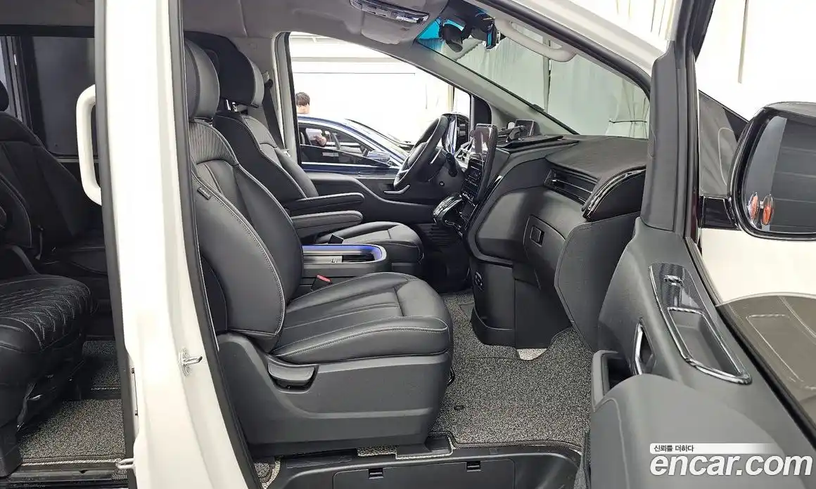 Hyundai Staria 2025 3.5 Автомат в Москве № 109201, фото 15