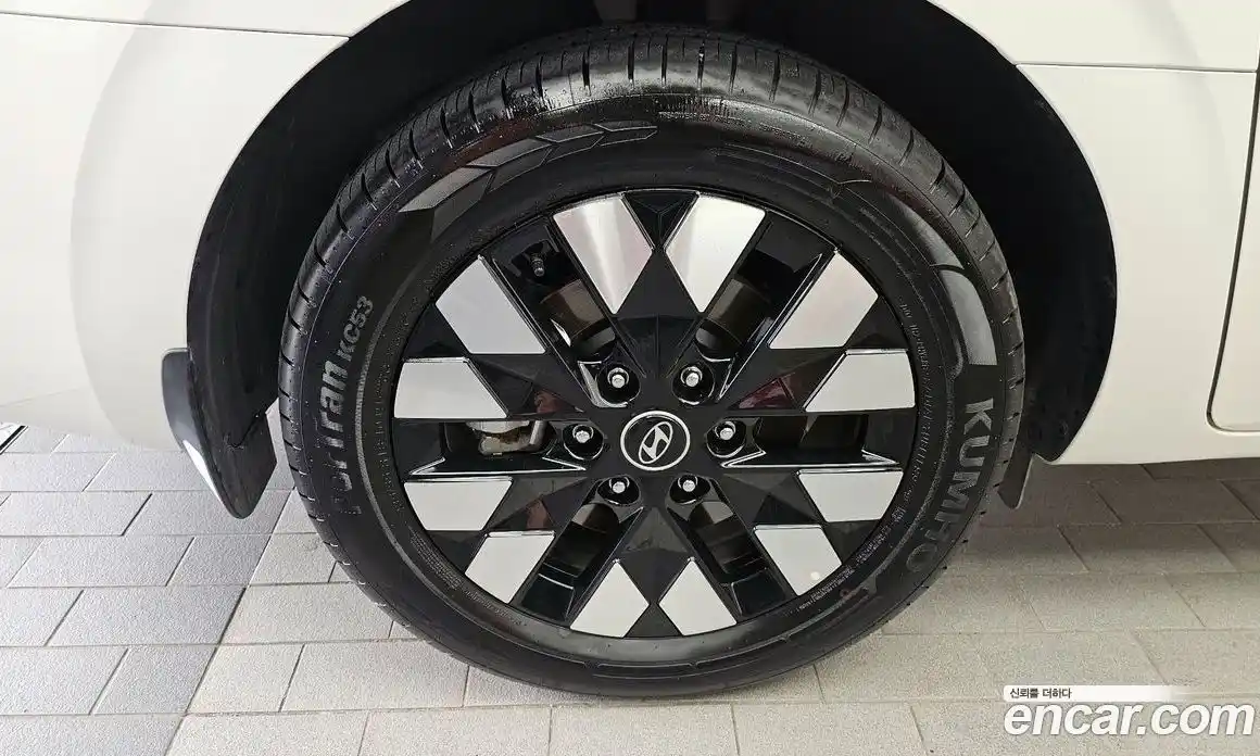 Hyundai Staria 2025 3.5 Автомат в Москве № 109201, фото 7