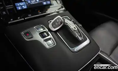 Hyundai Grandeur 2022 2.4 Автомат в Москве № 112182, миниатюра 9