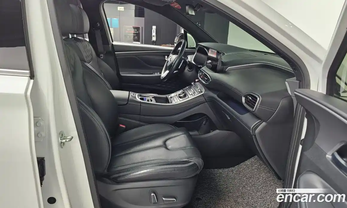 Hyundai Santa Fe 2021 2.2 Автомат в Москве № 113288, фото 15