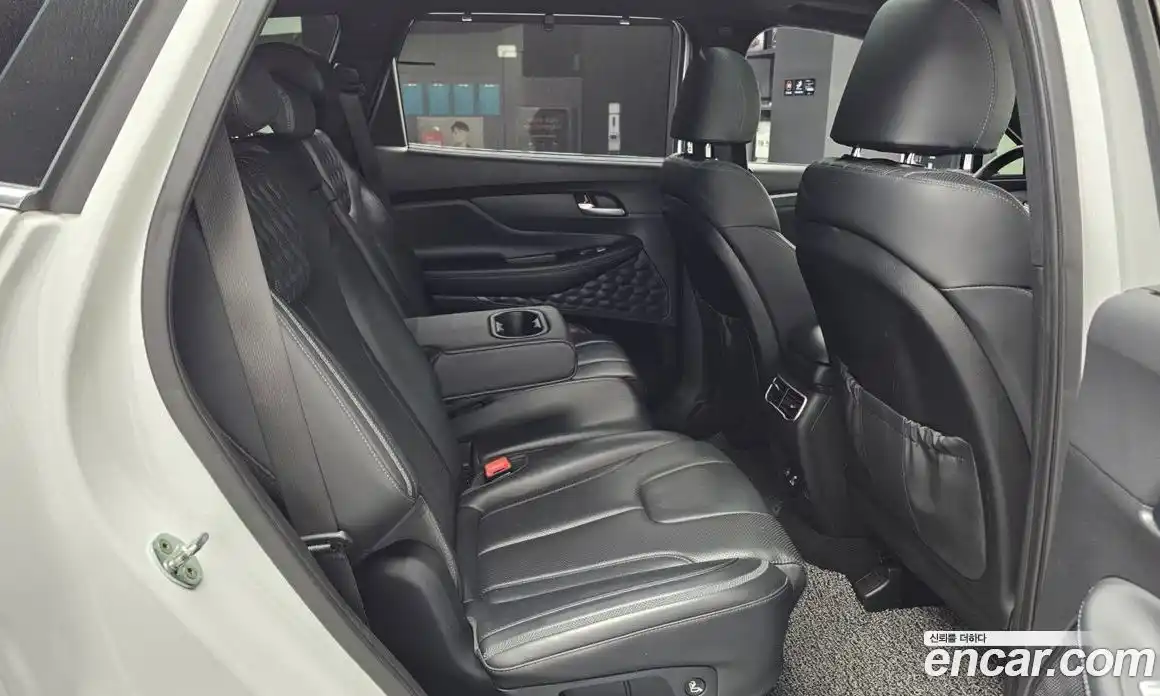 Hyundai Santa Fe 2021 2.2 Автомат в Москве № 113288, фото 16