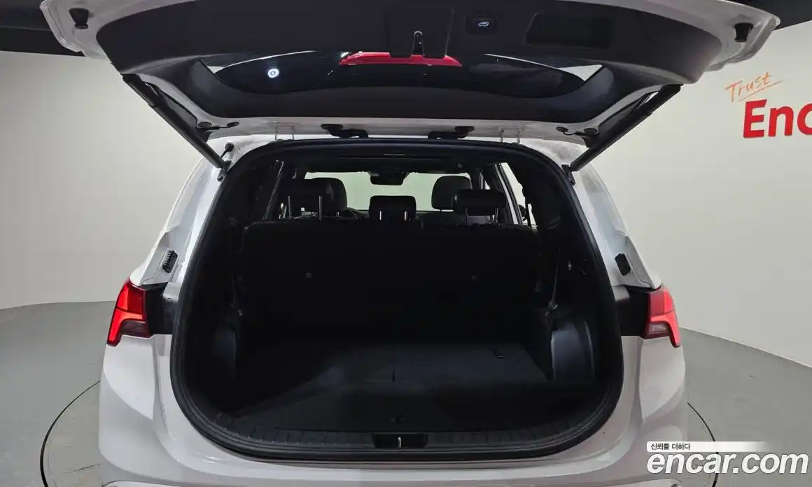 Hyundai Santa Fe 2021 2.2 Автомат в Москве № 113288, фото 18