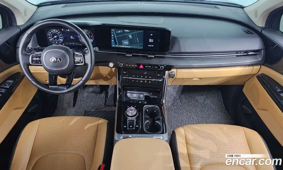 Kia Canival 2021 2.2 Автомат в Москве № 11565, фото 13