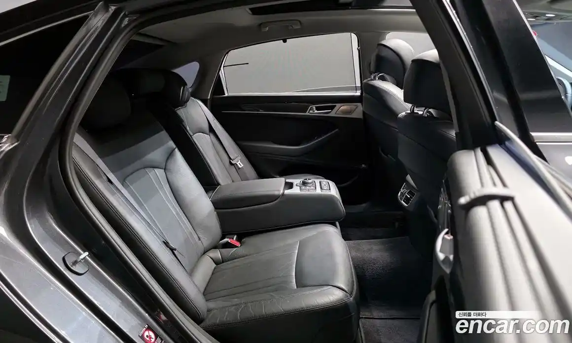 Genesis G80 2017 3.3 Автомат в Москве № 117327, фото 15