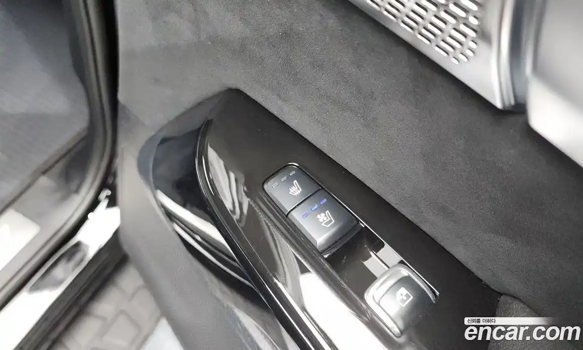 Kia Mohave 2022 3.0 Автомат в Москве № 121615, фото 20