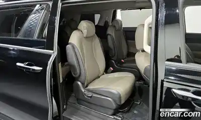 Kia Canival 2024 2.2 Автомат в Москве № 121806, миниатюра 12