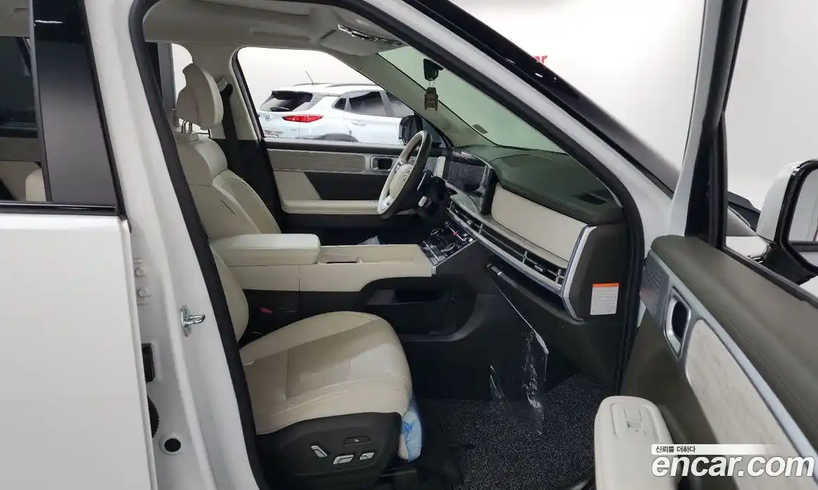 Hyundai Santa Fe 2024 1.6 Автомат в Москве № 123297, фото 14