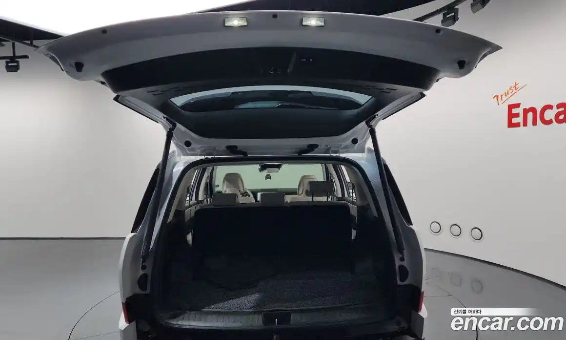 Hyundai Santa Fe 2024 1.6 Автомат в Москве № 123297, фото 17