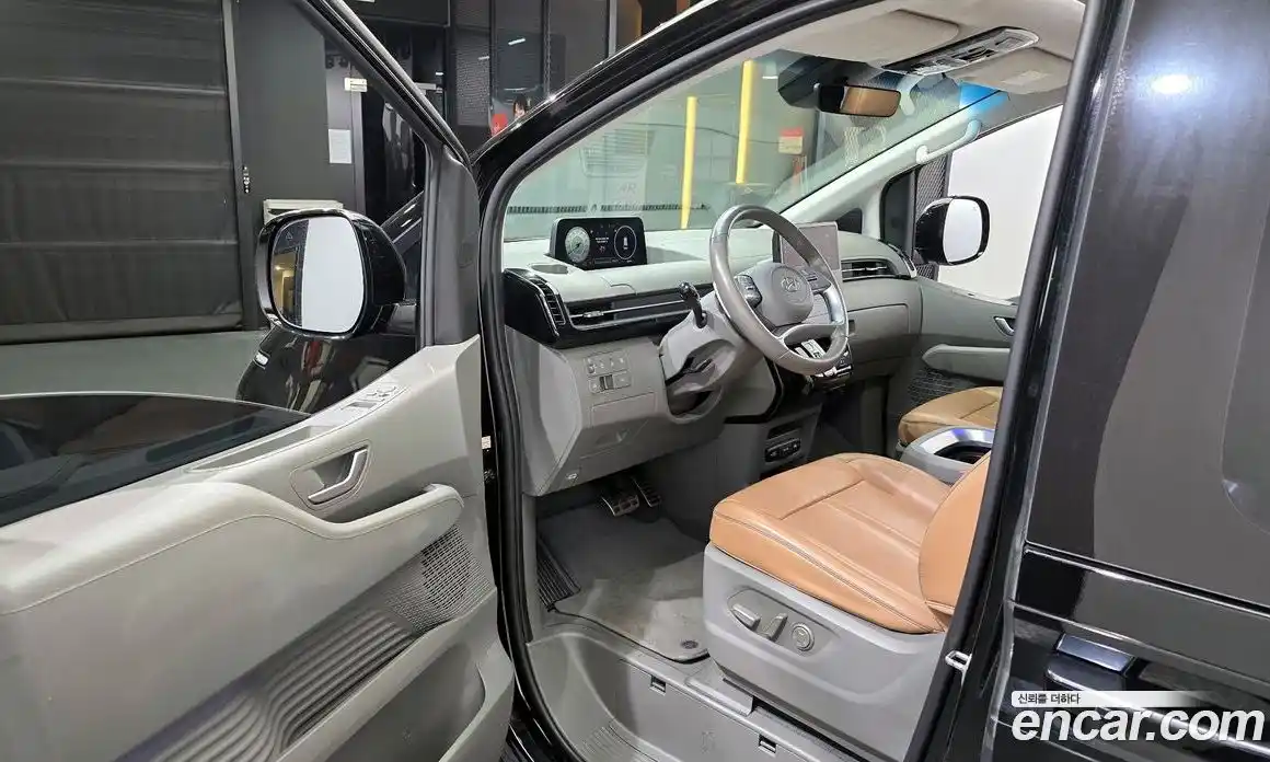 Hyundai Staria 2023 2.2 Автомат в Москве № 126548, фото 17