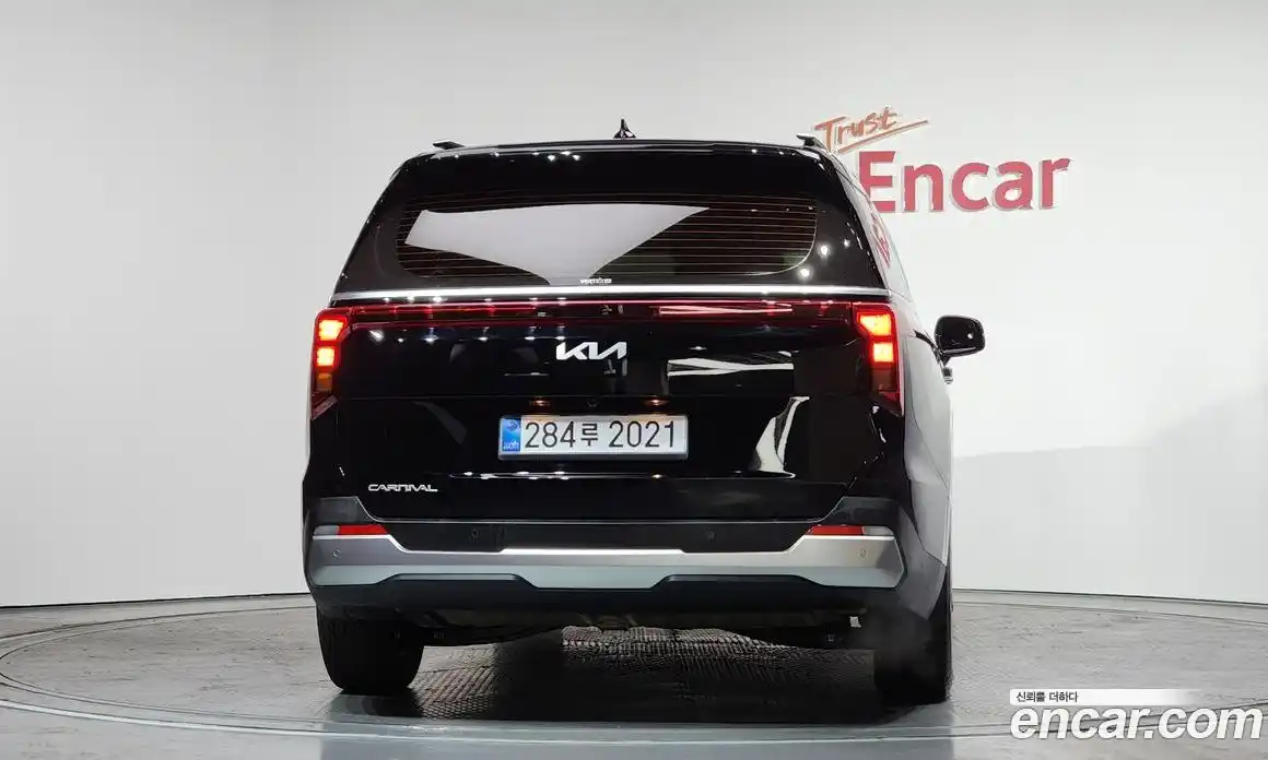 Kia Canival 2026 3.5 Автомат в Москве № 127698, фото 4