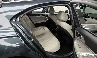 Genesis G70 2023 2.0 Автомат в Москве № 129033, миниатюра 7