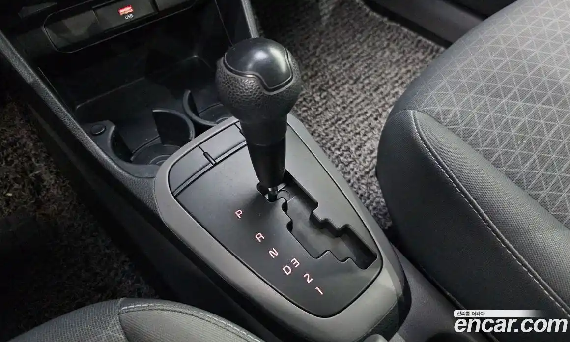 Kia Morning 2021 1.0 Автомат в Москве № 133613, фото 14