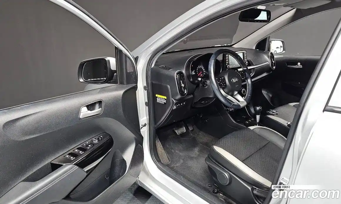 Kia Morning 2020 1.0 Автомат в Москве № 133776, фото 12