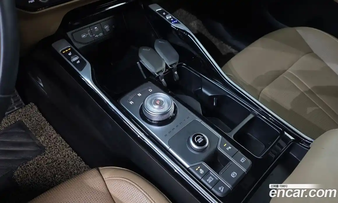 Kia Sorento 2024 1.6 Автомат в Москве № 133965, фото 14